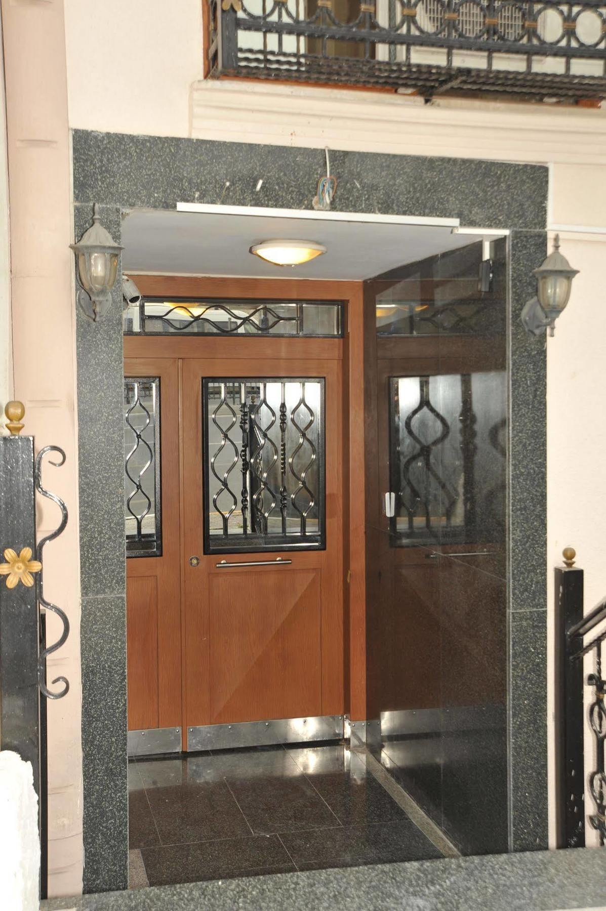 Pera 26 Aparthotel Istanbul Exteriör bild